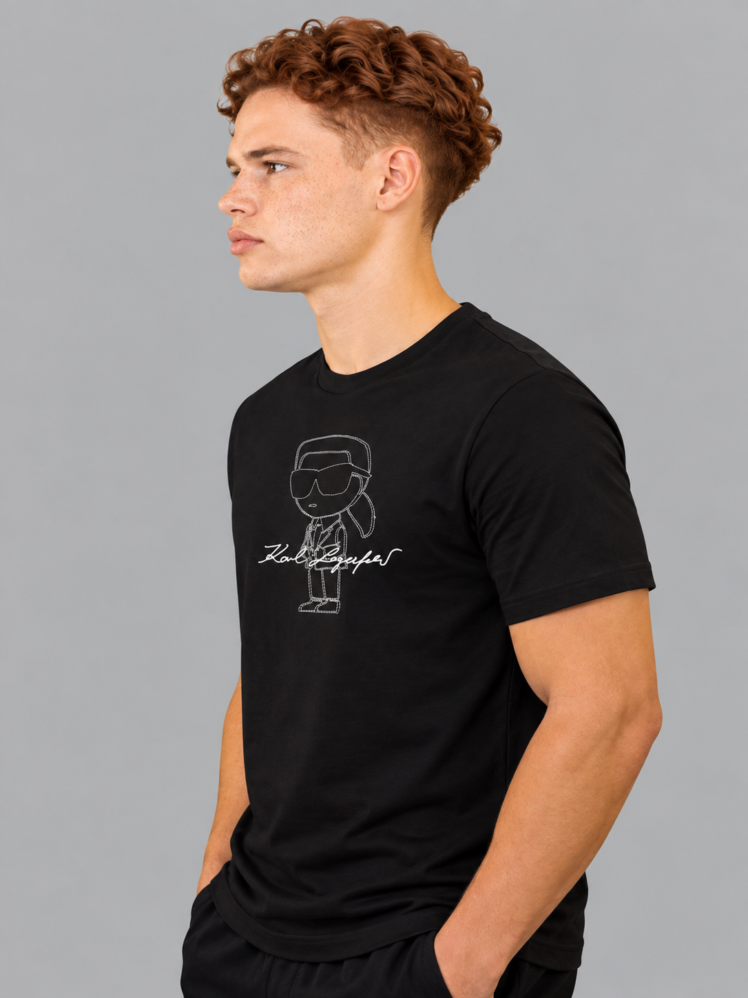 Camiseta Negra Hombre Karl Lagerfeld KARL CON LINEAS Y LETRA BLANCA