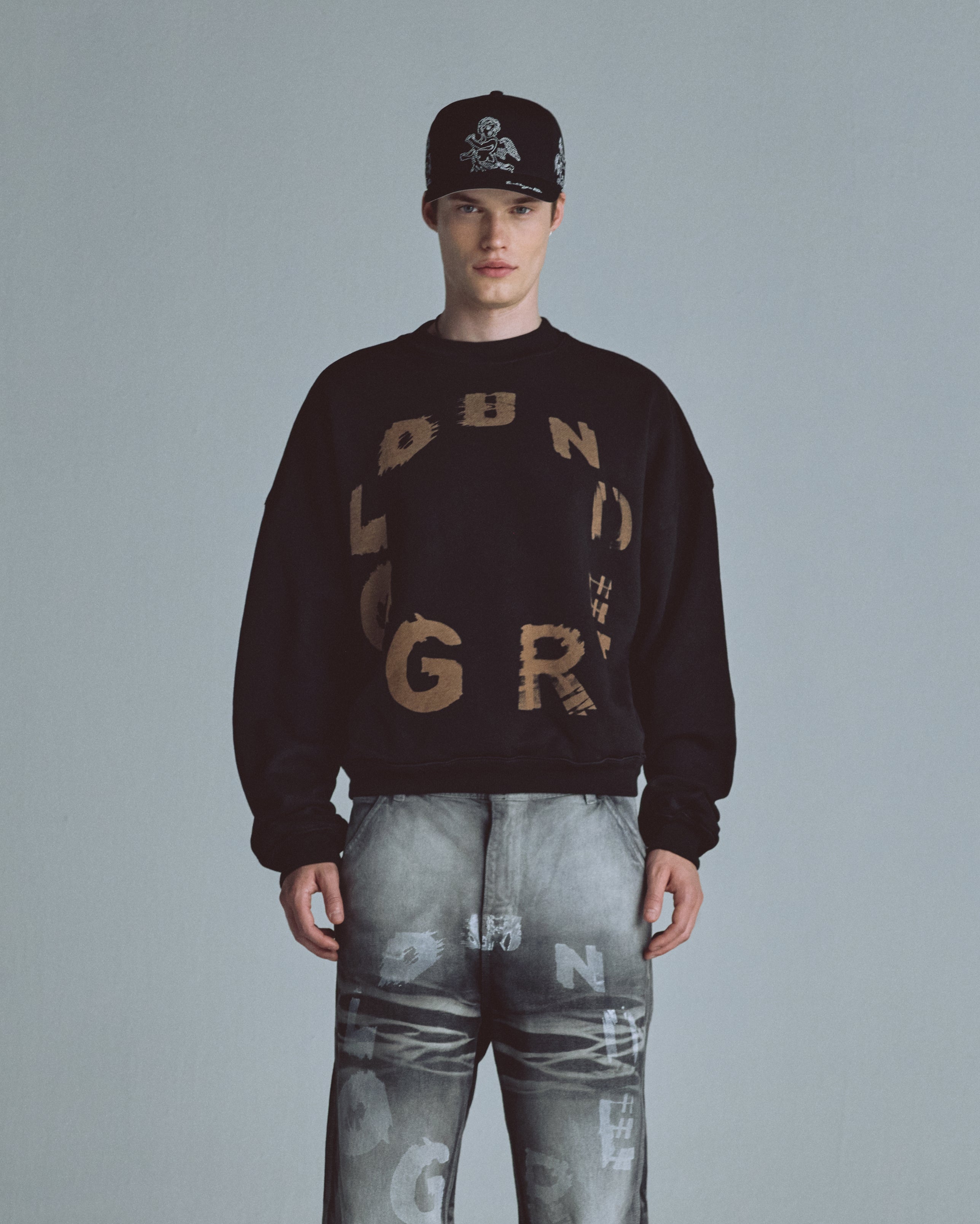 Hoodie Men Undergold Echoes Tremor Crewneck Boxy Fit Black Hoodie