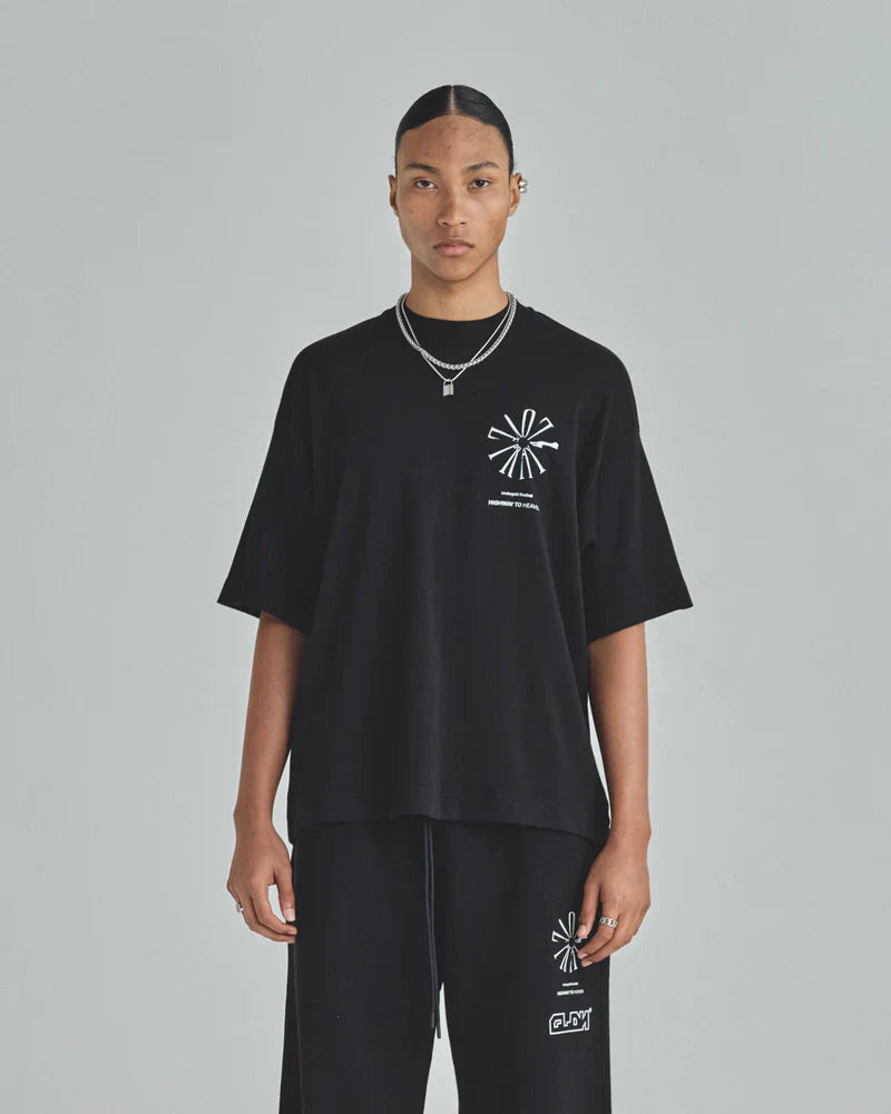 Tshirt Men Undergold Spring Pray 4 Love Boxy Fit Camiseta