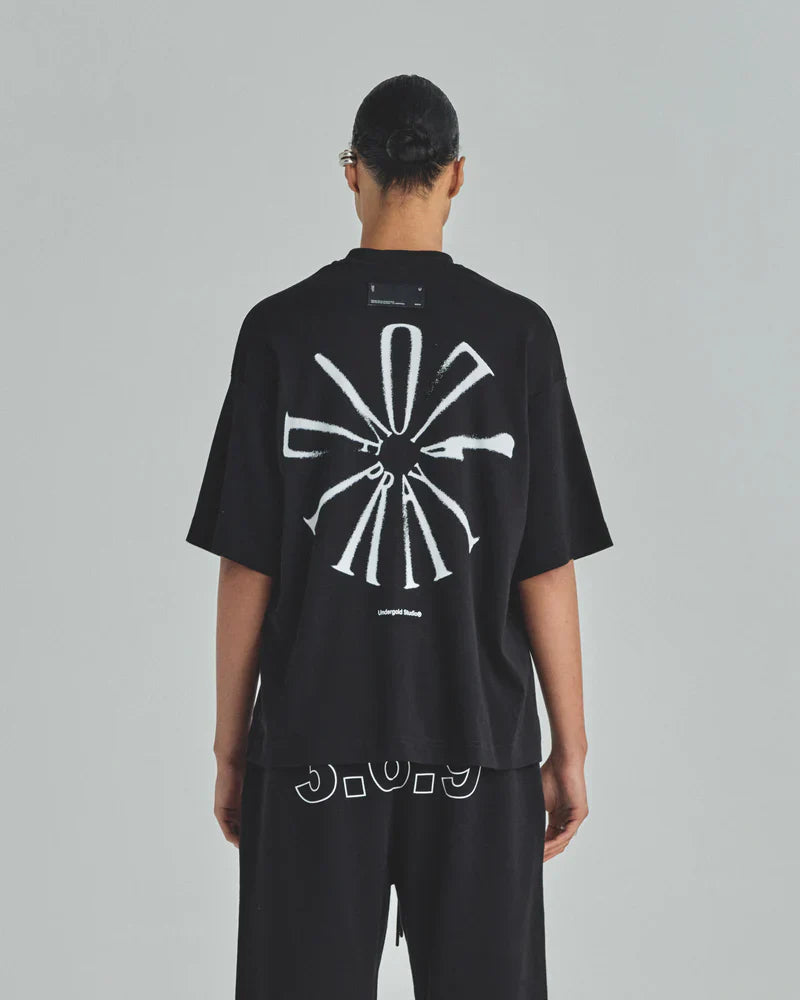 Tshirt Men Undergold Spring Pray 4 Love Boxy Fit Camiseta