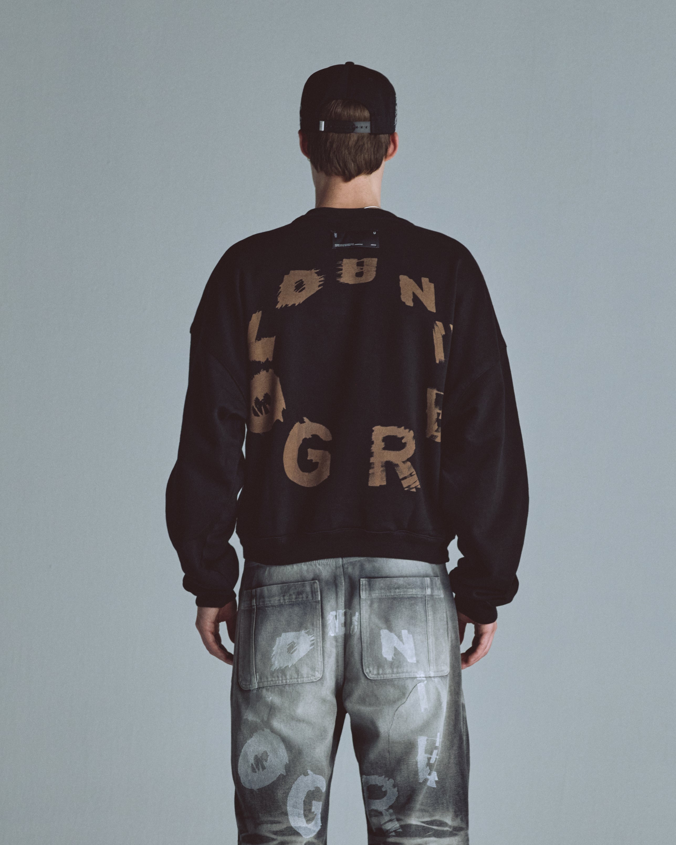 Hoodie Men Undergold Echoes Tremor Crewneck Boxy Fit Black Hoodie