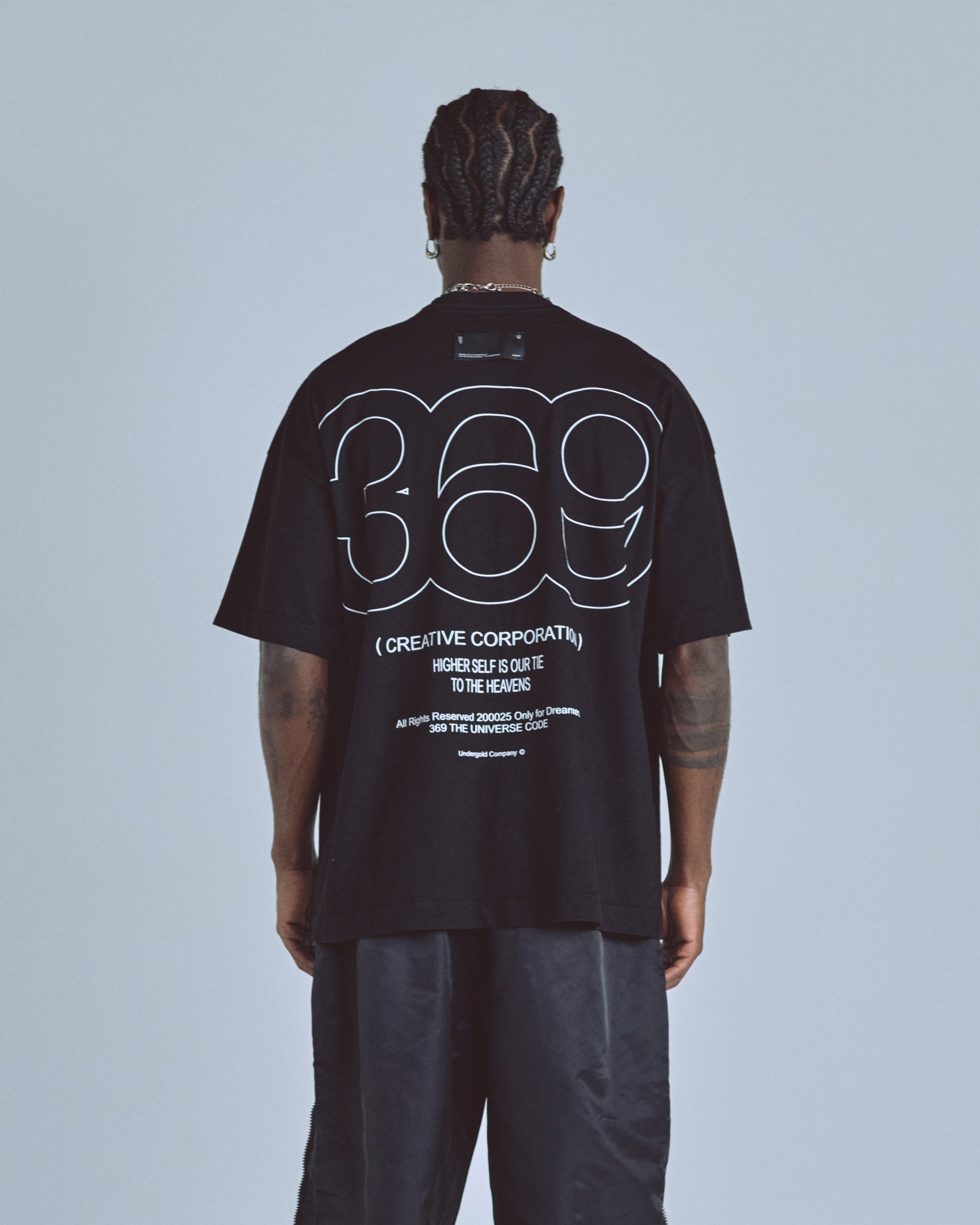 T-shirt Men Undergold Golden Heritage Nebula Black Camiseta