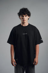 Camiseta Oversize Manifesto Romanticismo Negra