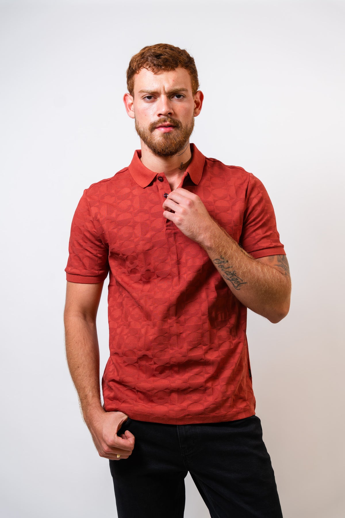 Polo Ladrillo Hombre Carven