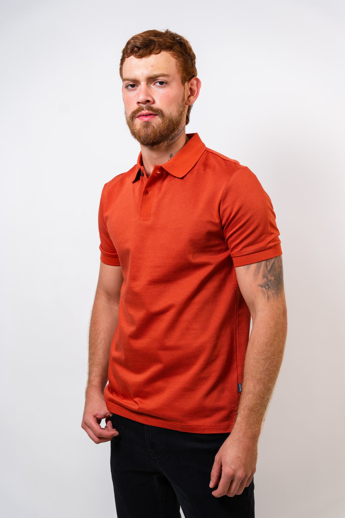 Polo Ladrillo Hombre Carven