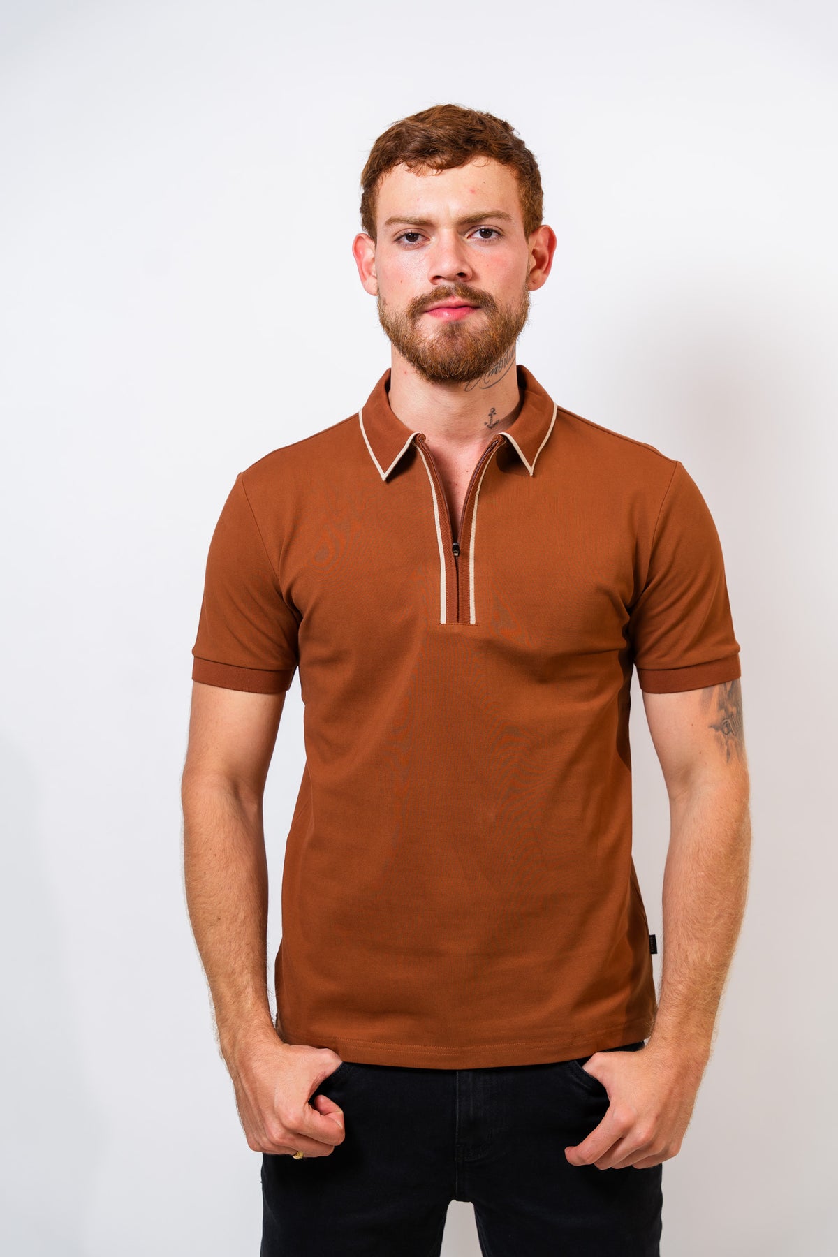 Polo Café Hombre Carven