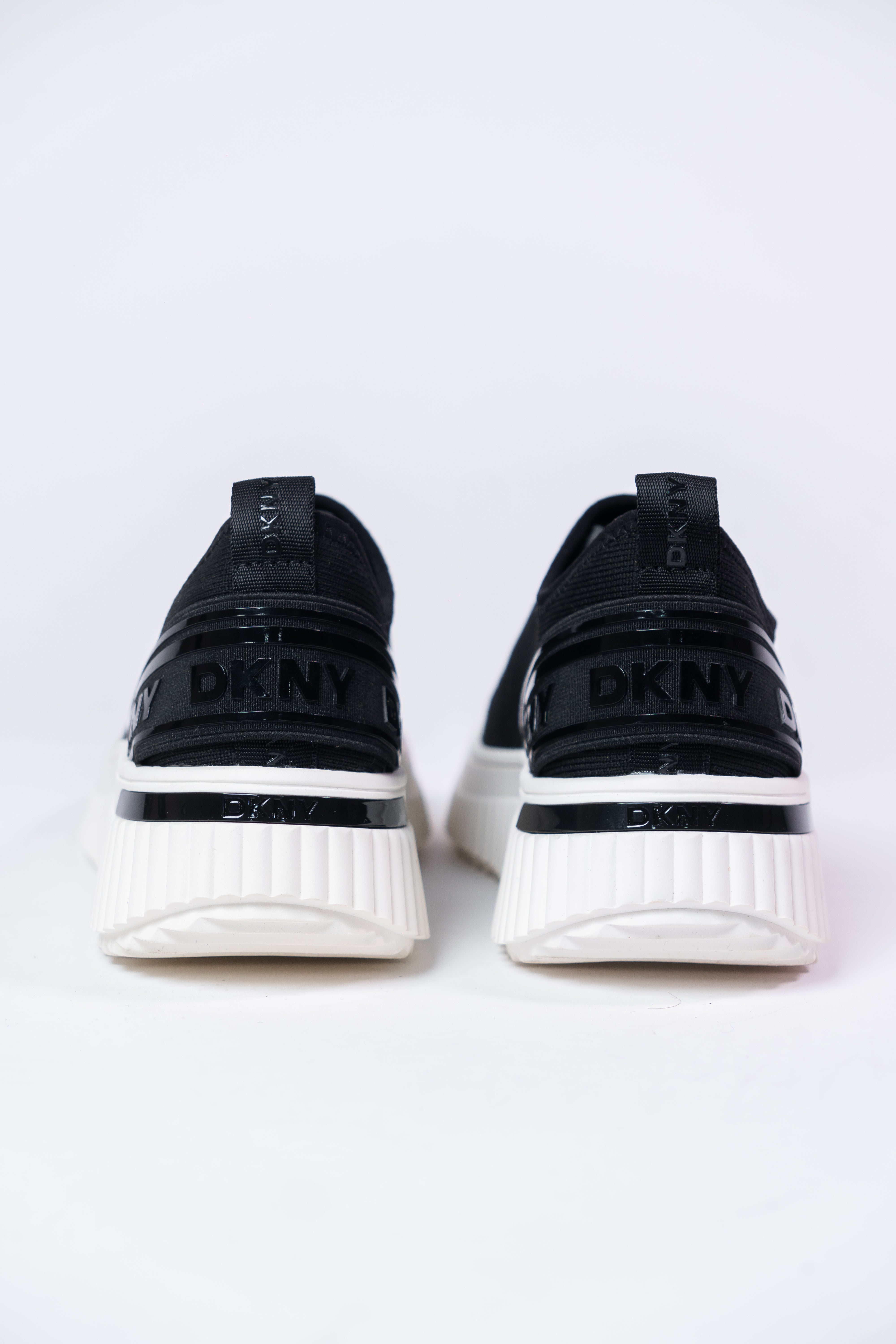 Tenis Women DKNY