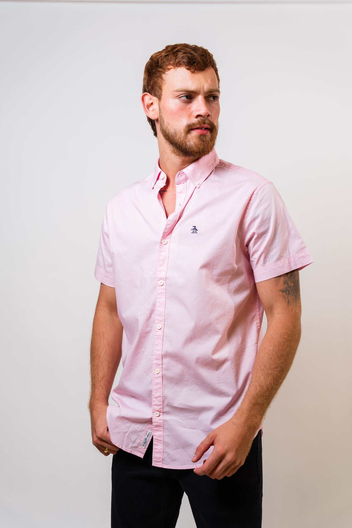 Camisa Rosada Hombre Manga Corta Penguin