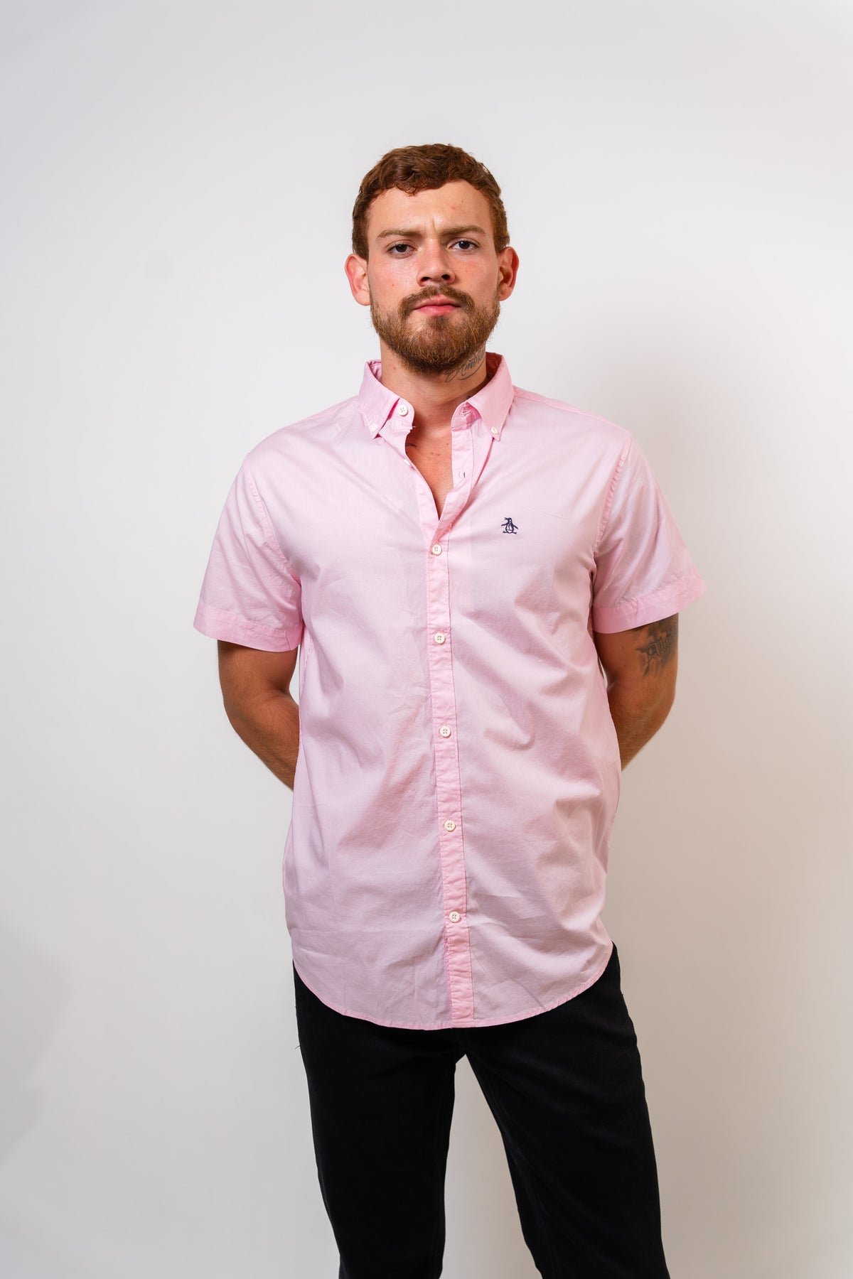 Camisa Rosada Hombre Manga Corta Penguin