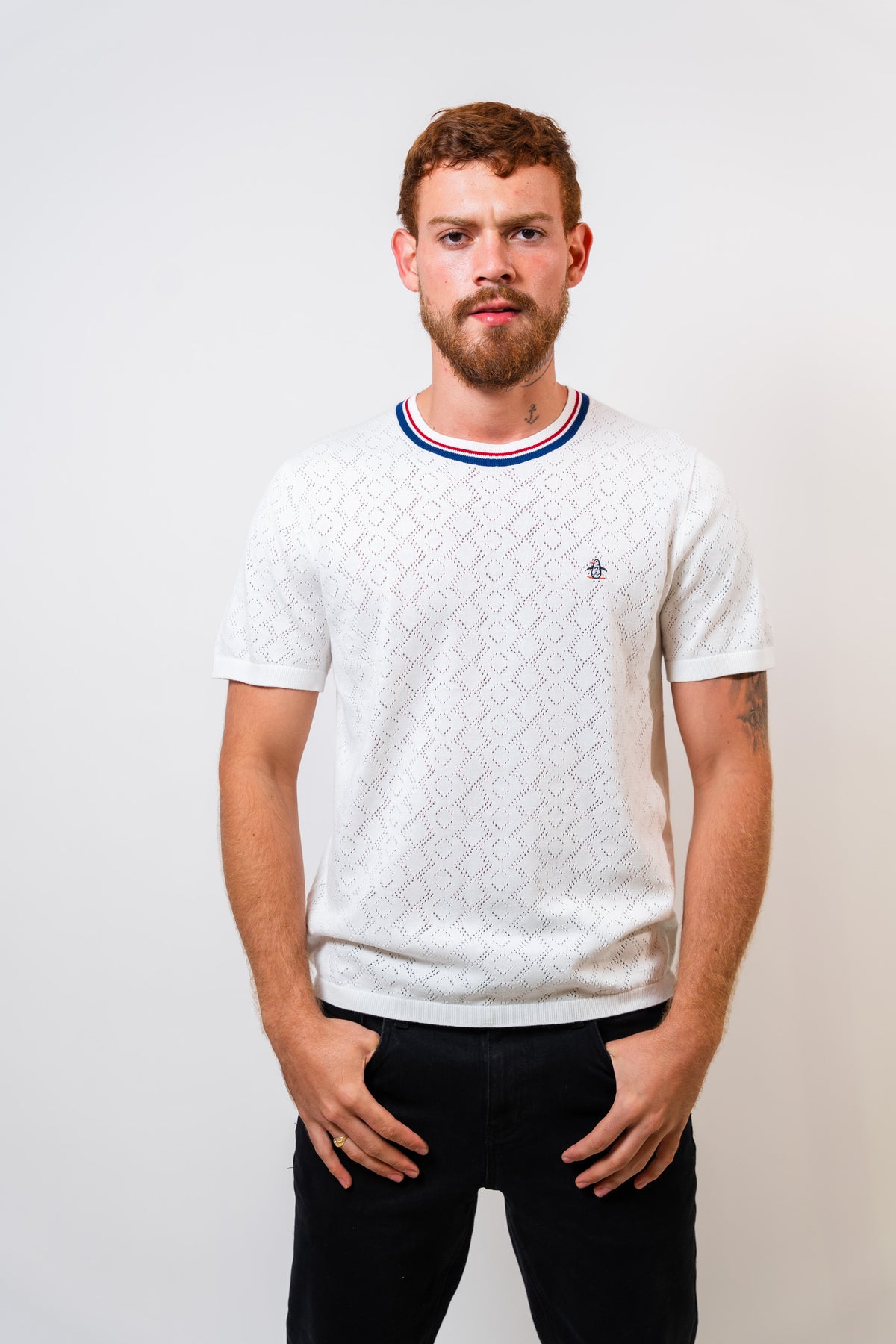 Camiseta Blanca Con Diseño Hombre Penguin