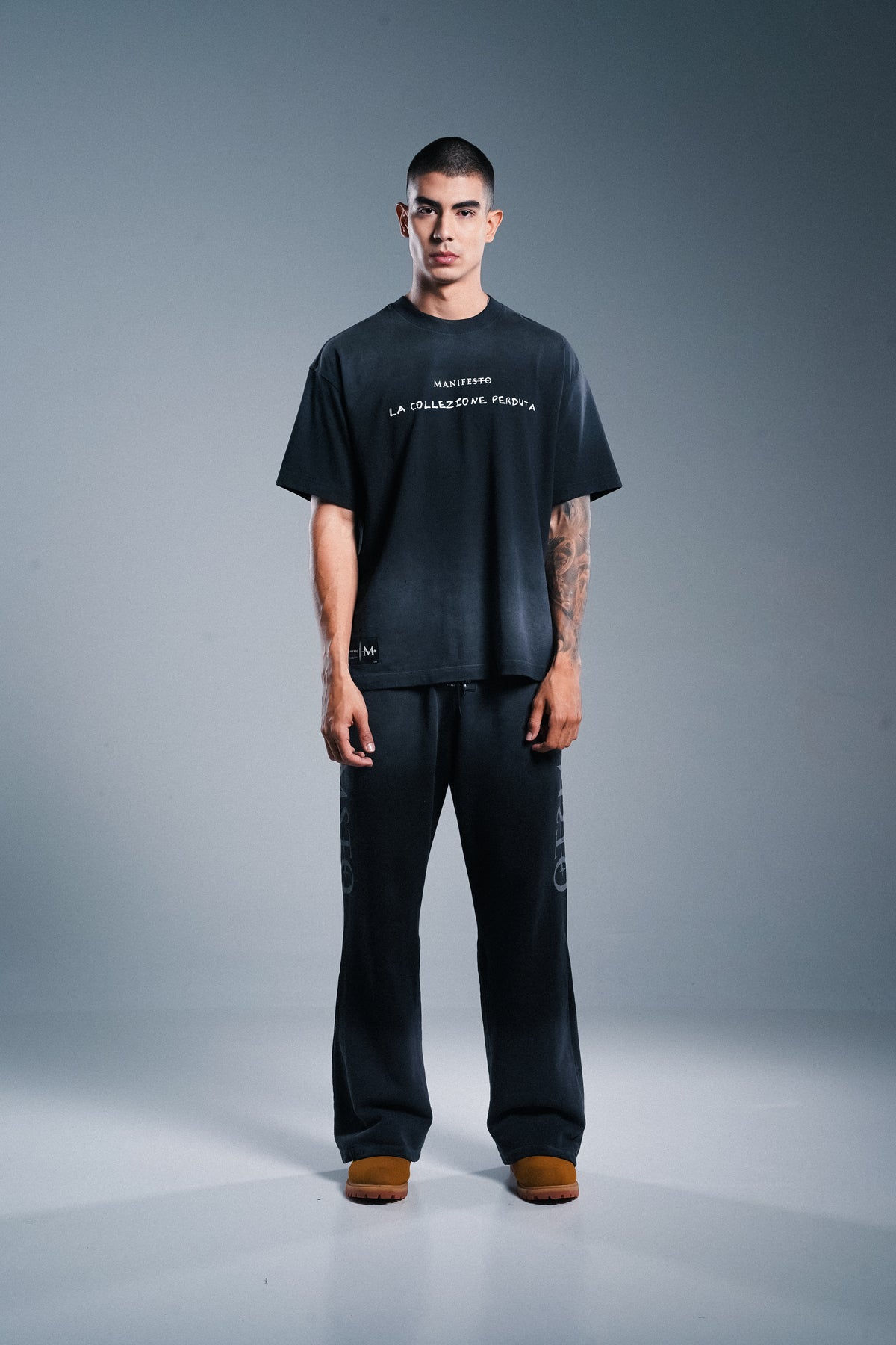 Camiseta Oversize Manifesto El Expolio Nazi