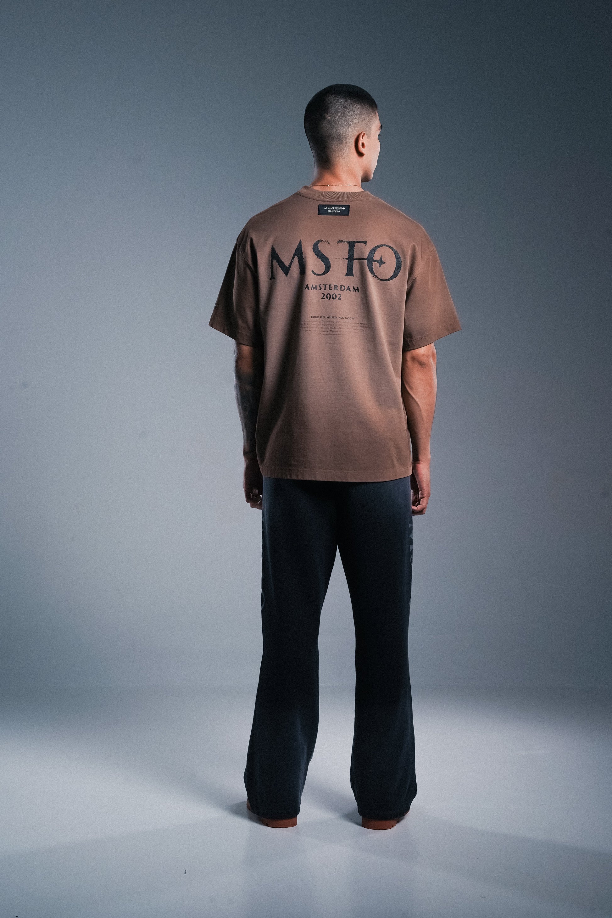 Camiseta Oversize Manifesto Robo Museo Van Gogh Camiseta