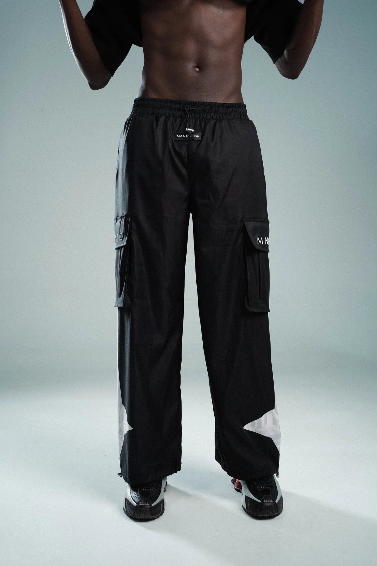 Jogger Hombre Manifesto