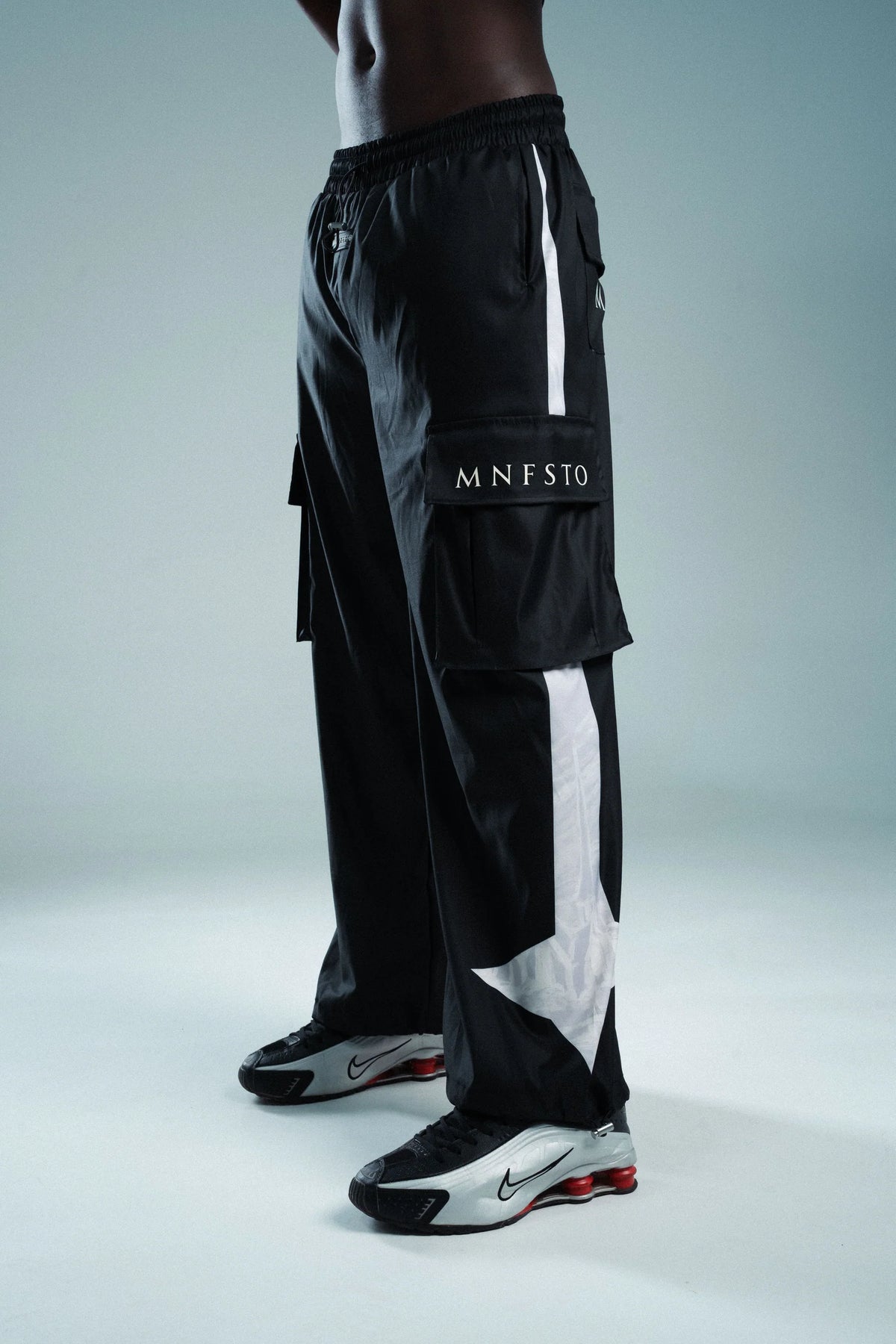 Jogger Hombre Manifesto
