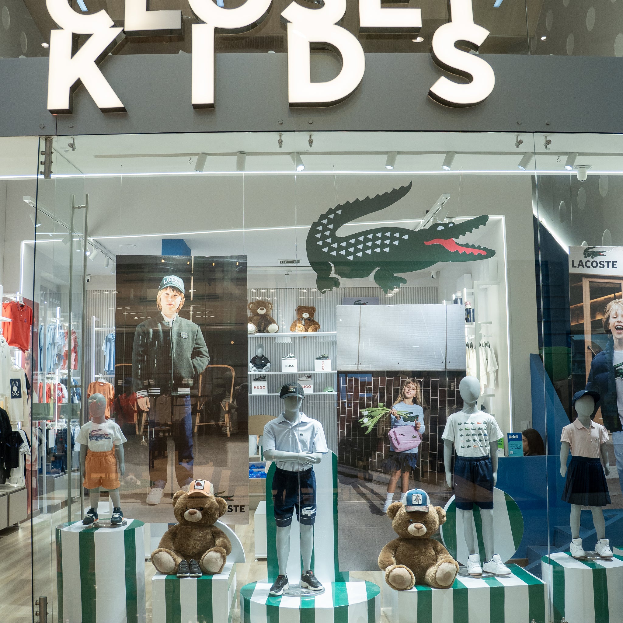 Nuestras tiendas – CLOSET Luxury Brands