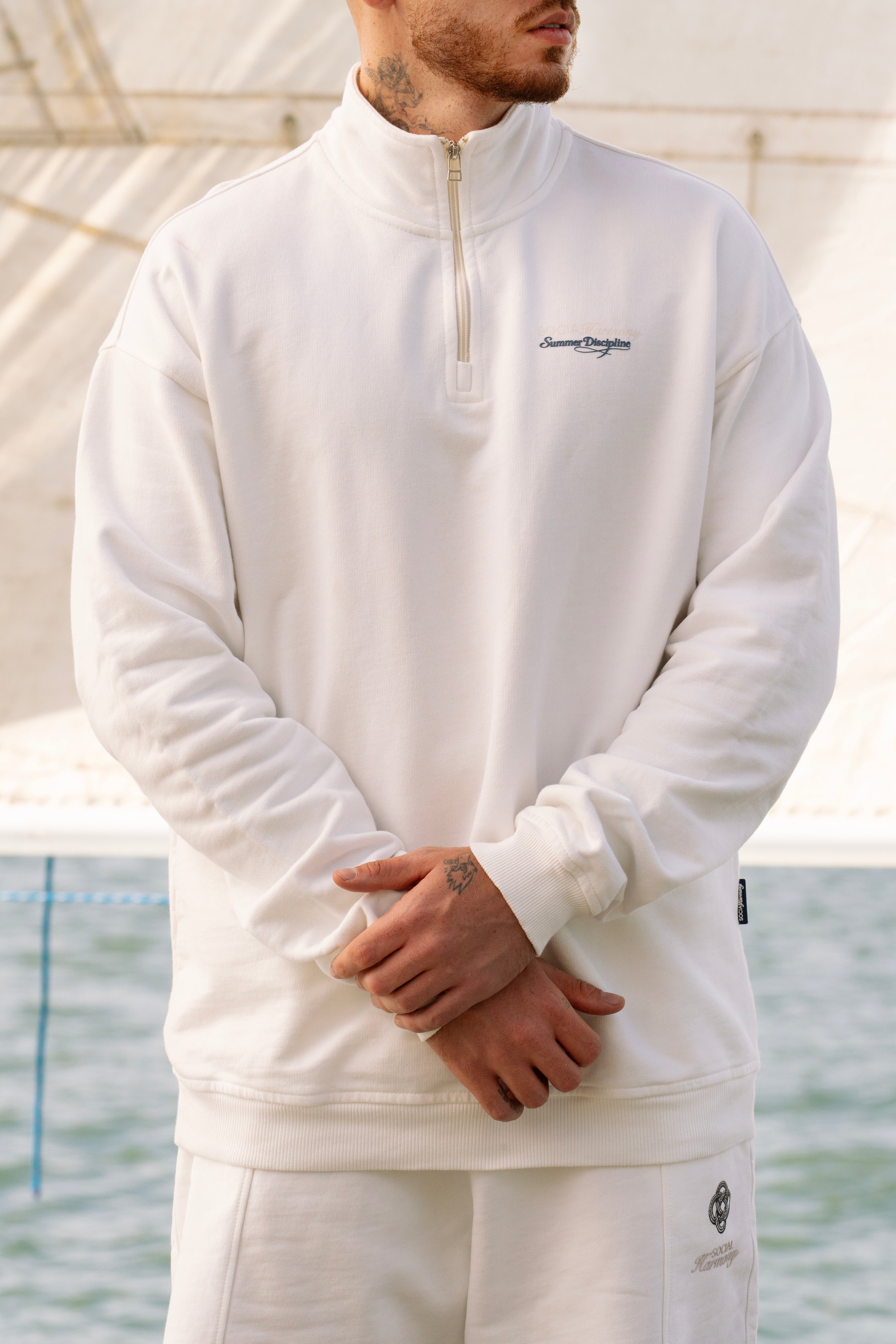 Hoodie Crewneck Hombre Social Harmony