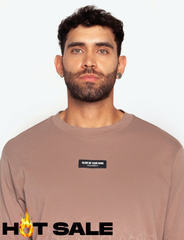 Camiseta Blow Up Slim Fit Brown Camiseta