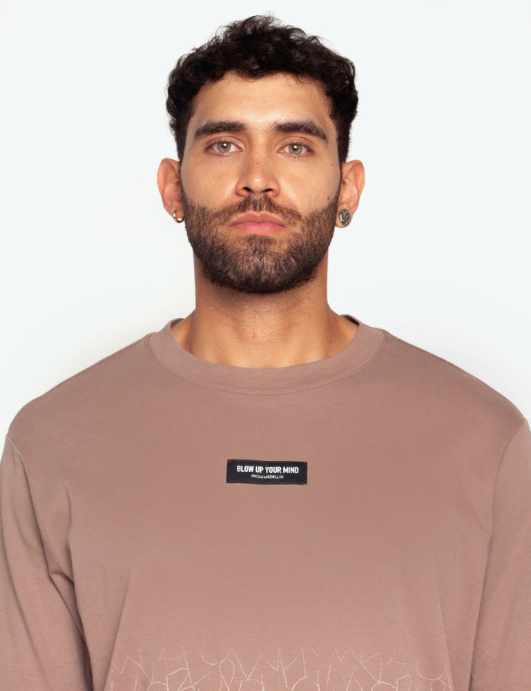 Camiseta Blow Up Slim Fit Brown Camiseta