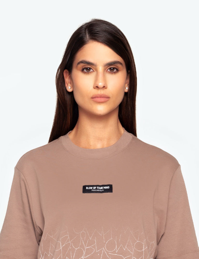 Camiseta Blow Up Slim Fit Brown Camiseta