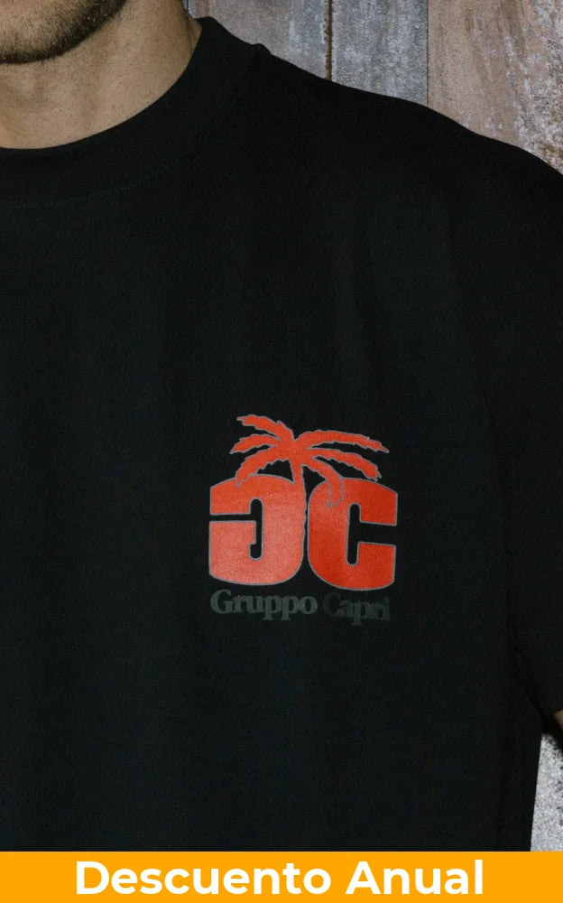 Camiseta Capri Logo Tee Camiseta