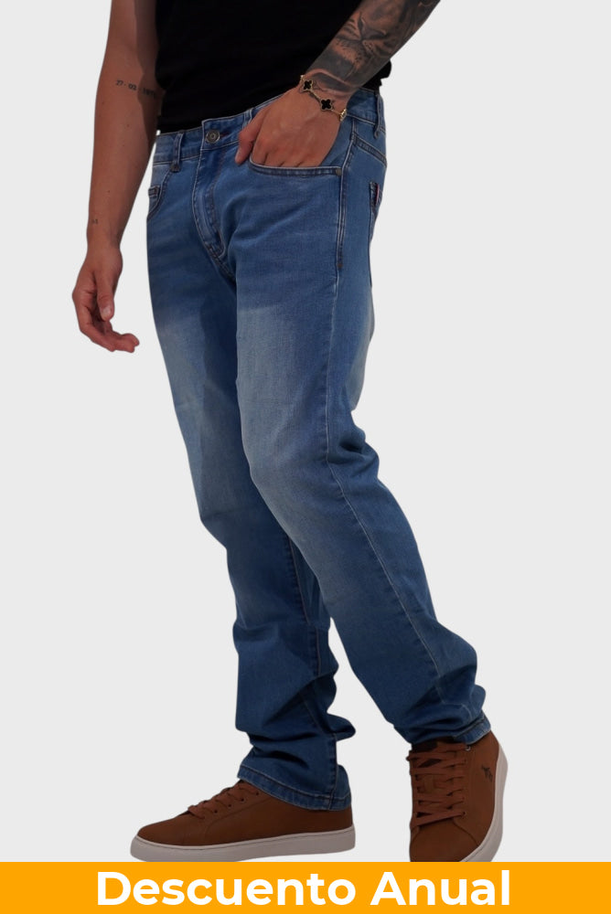 Jean Oscar De La Renta Jeans