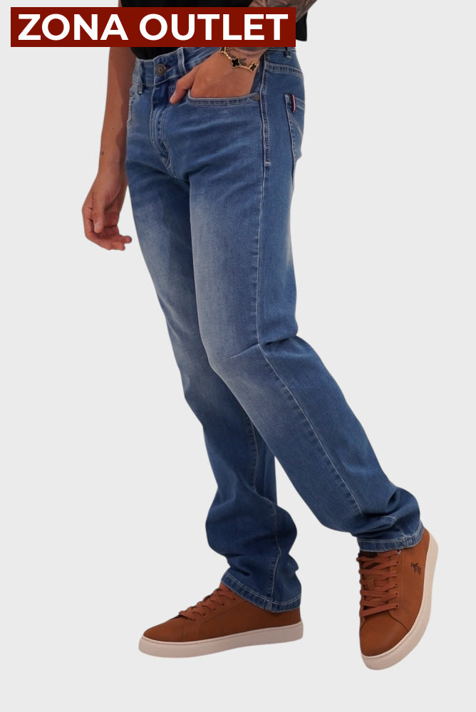 Jean Oscar De La Renta Jeans