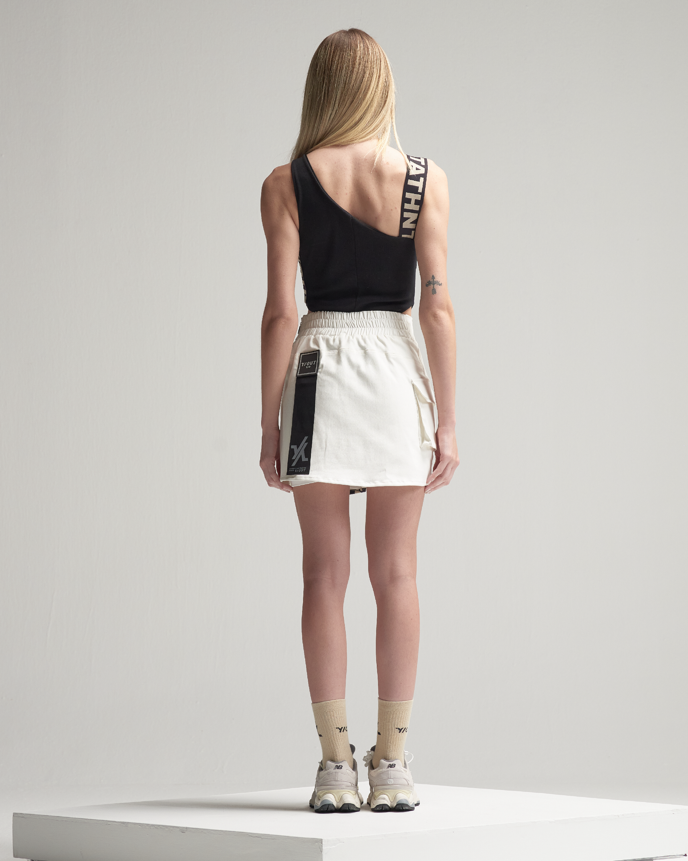 Falda Y/OUT Plated Skirt