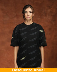 Akai T-Shirt Y/OUT Camiseta