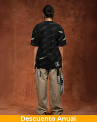 Akai T-Shirt Y/OUT Camiseta