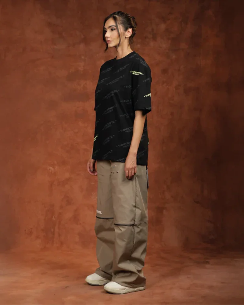 Akai T-Shirt Y/OUT Camiseta